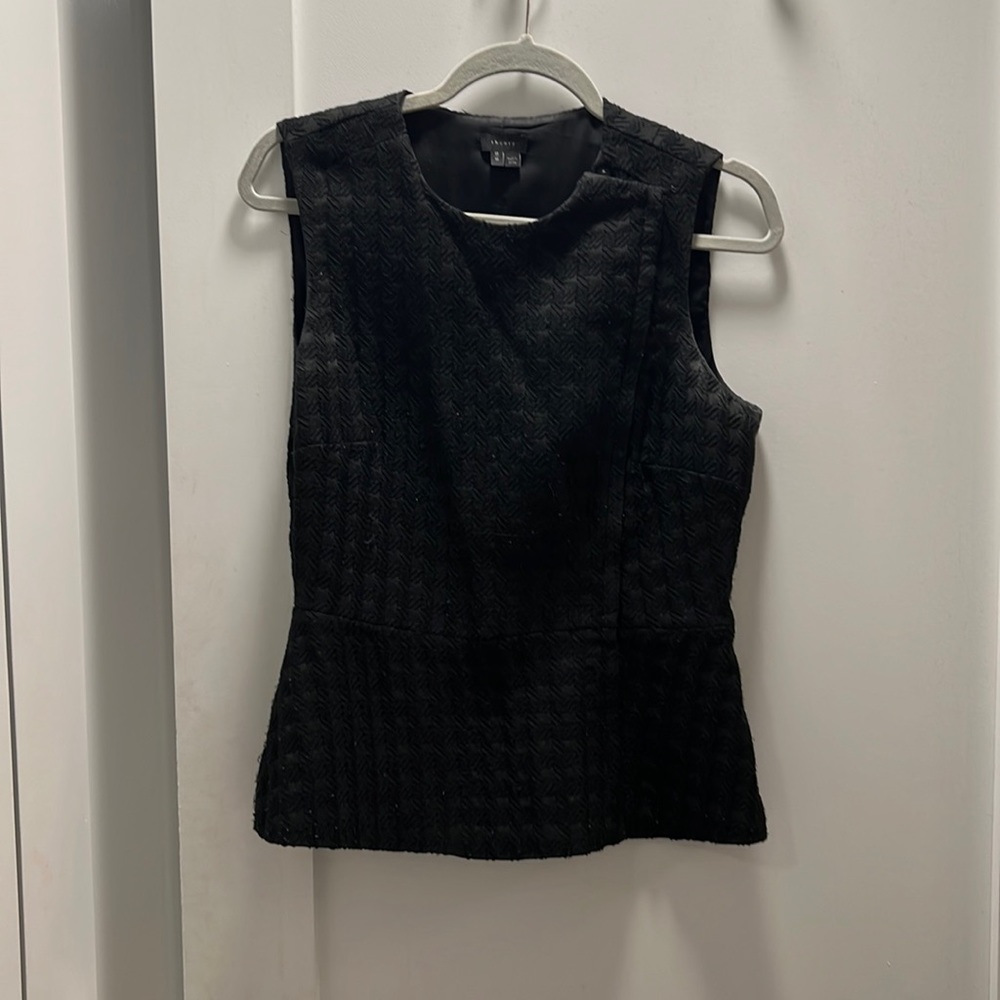 Theory textured peplum zip top size M